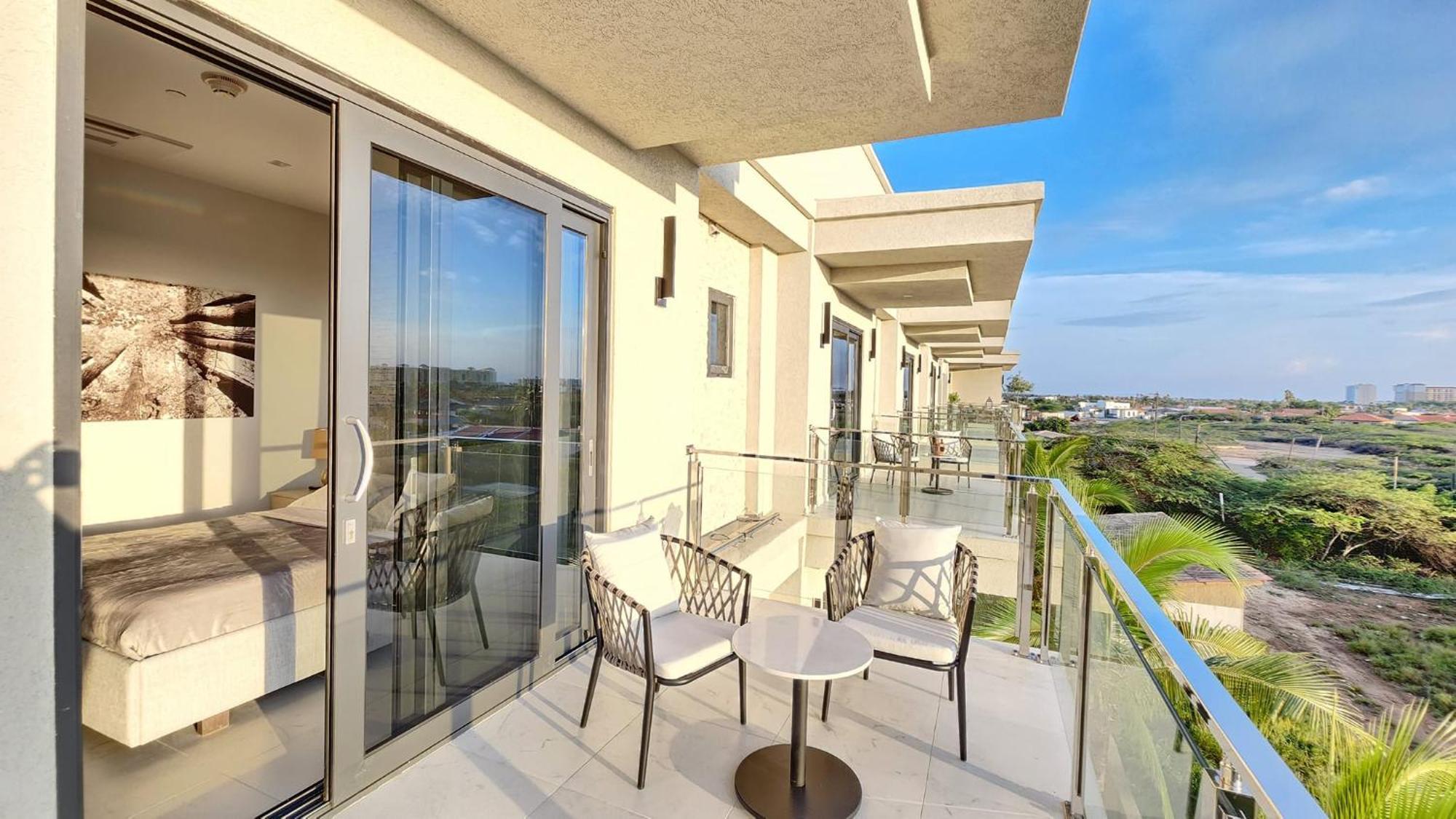 Wariruri Condos Aruba Palm Beach Bagian luar foto