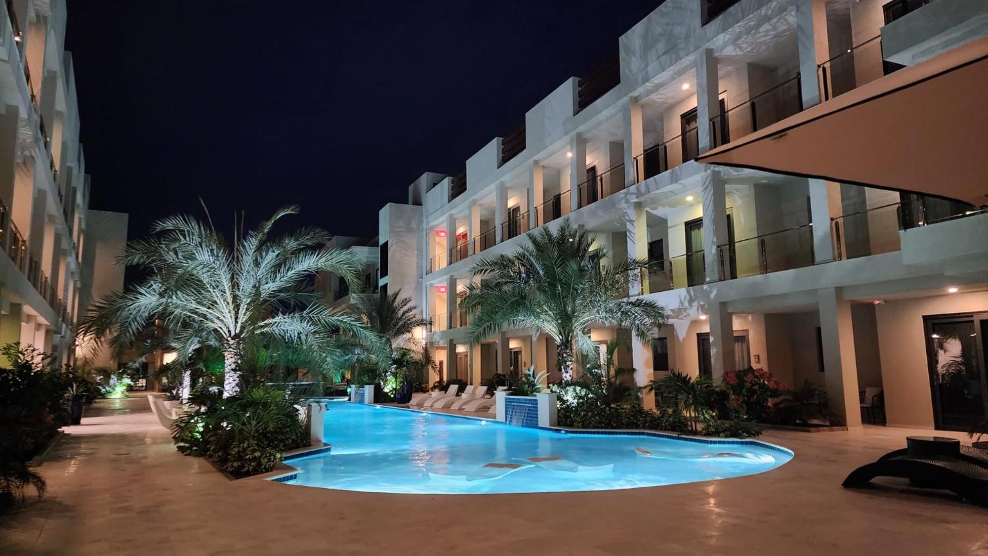 Wariruri Condos Aruba Palm Beach Bagian luar foto